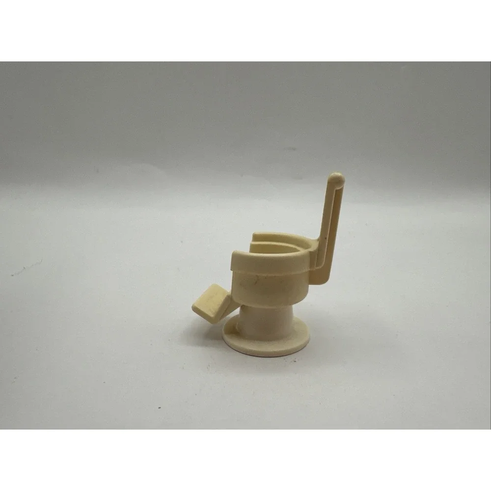 Vintage 1986 Fisher Price Little People Village Swivel Barber Shop Chair